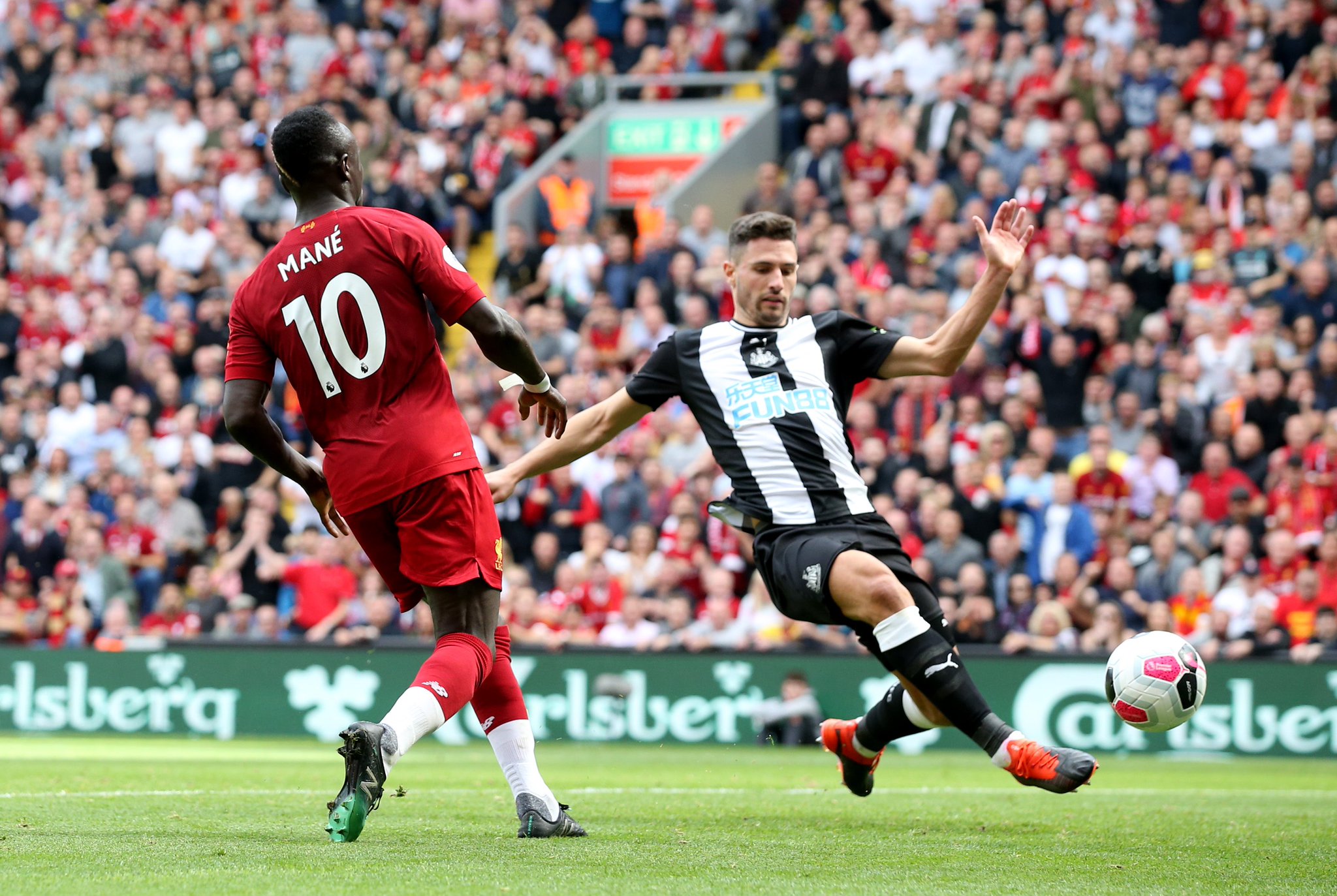 在这背后 在这背后